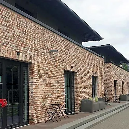 Motelplushotel Biggeseefront מלון Olpe bei Meschede