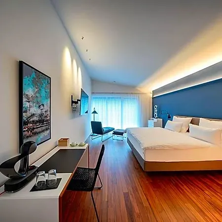Motelplushotel Biggeseefront ホテル