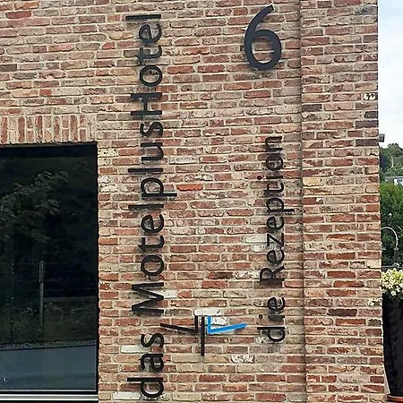 ホテル Motelplushotel Biggeseefront Olpe bei Meschede