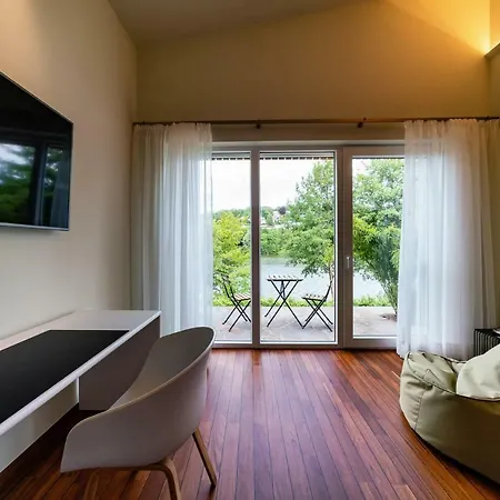 Motelplushotel Biggeseefront * Olpe bei Meschede