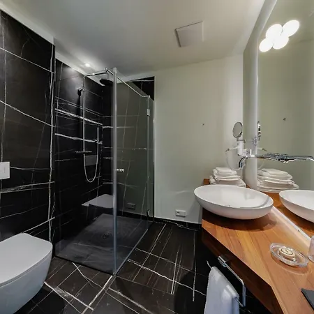 Motelplushotel Biggeseefront *