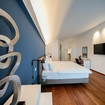 Hotel Motelplushotel Biggeseefront