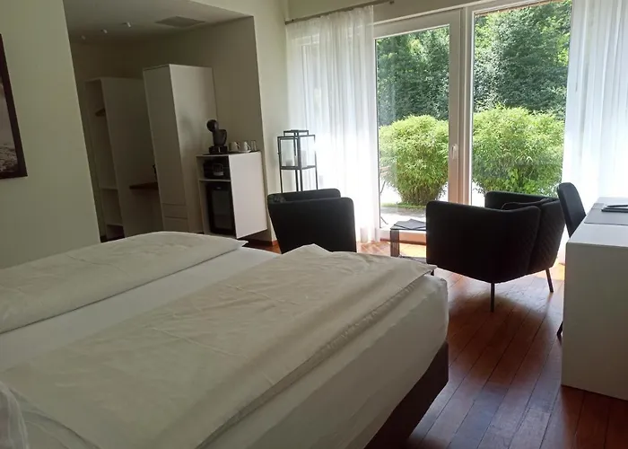 Motelplushotel Biggeseefront Hotel *