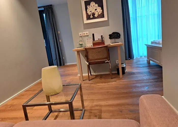 Hotel Motelplushotel Biggeseefront Olpe bei Meschede