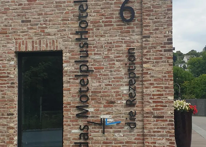 Motelplushotel Biggeseefront * Olpe bei Meschede