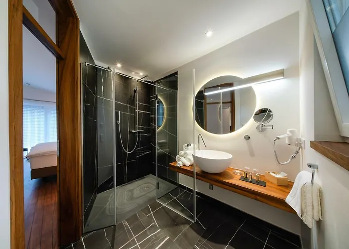 Hotel Motelplushotel Biggeseefront *