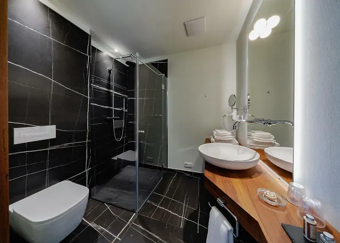 Motelplushotel Biggeseefront *